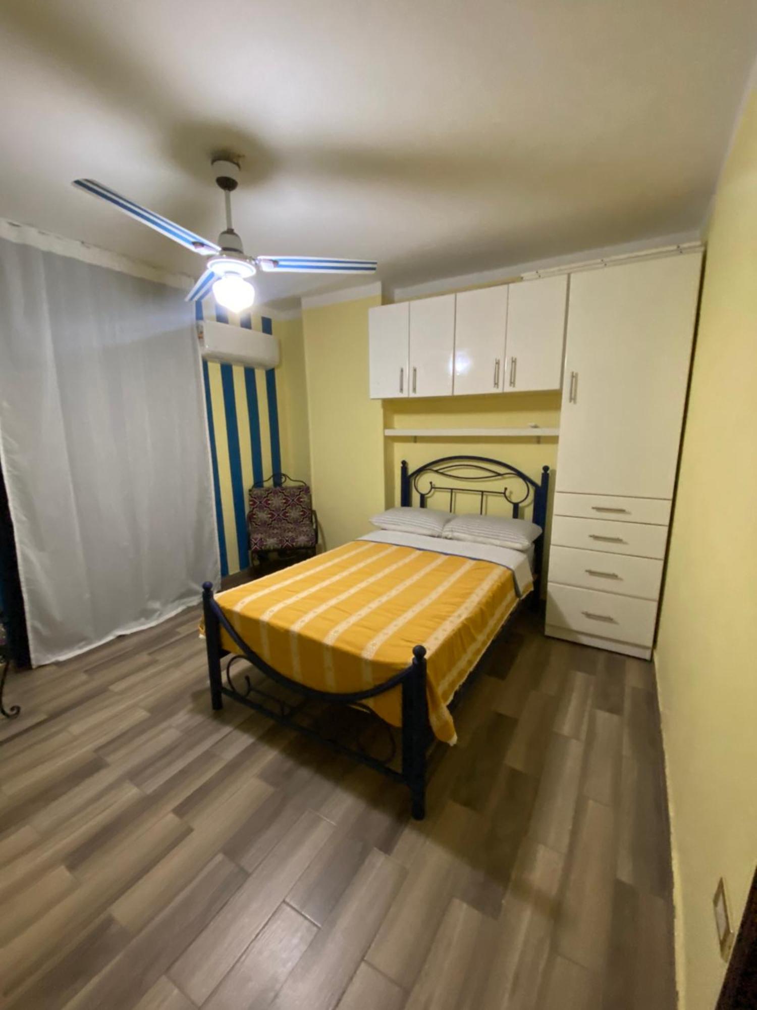 Apartament Nora's *